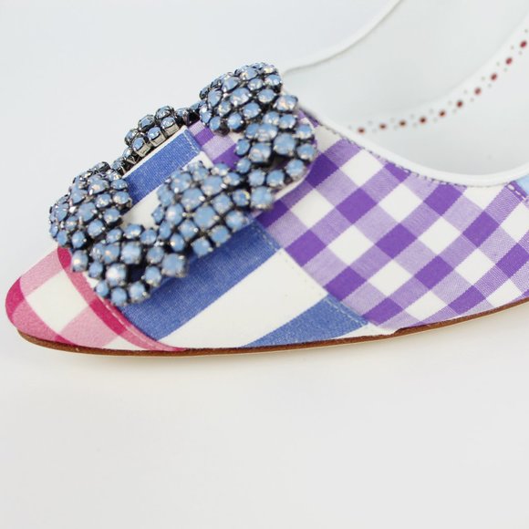 NEW MANOLO BLAHNIK Hangisi Patch Embellished Heeled Pumps - Picture 10 of 13